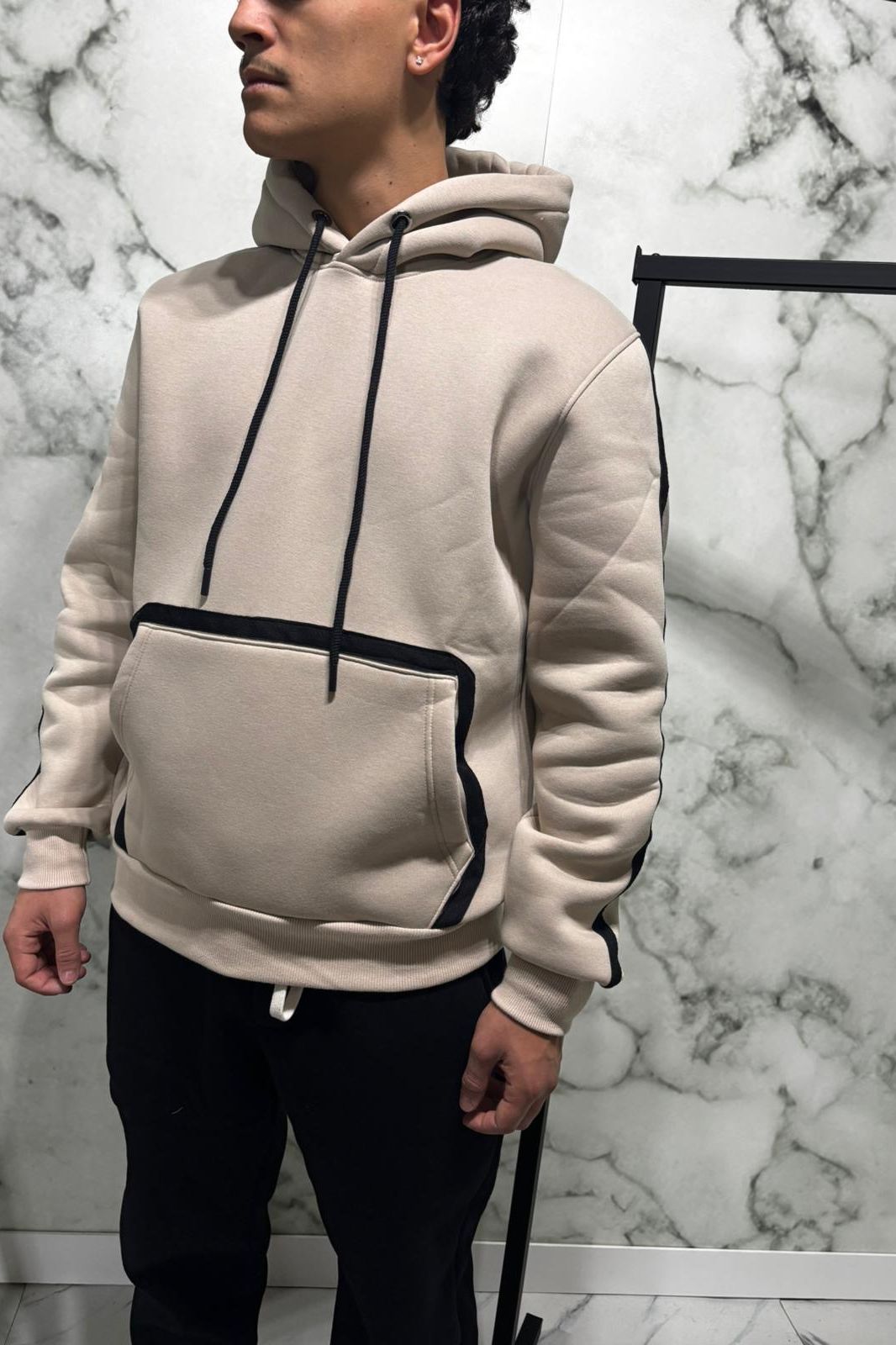 Felpa SYST “Outline Beige”