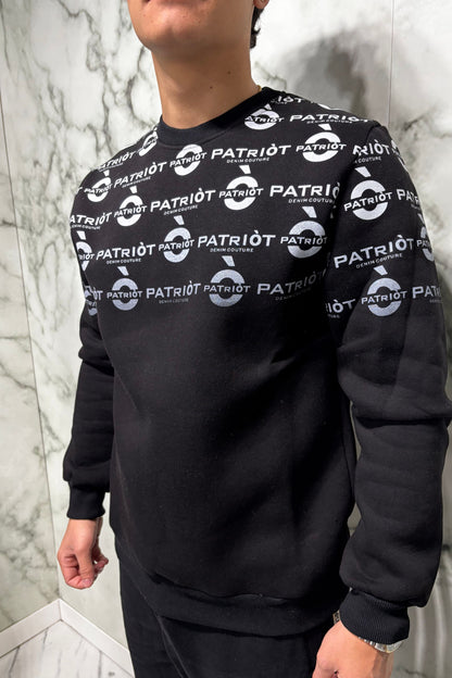 Felpa Patriot girocollo nera con logo all over Nera